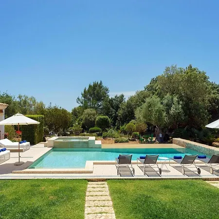 Villa In Spain With Pool & Jacuzzi Retreat Holiday home