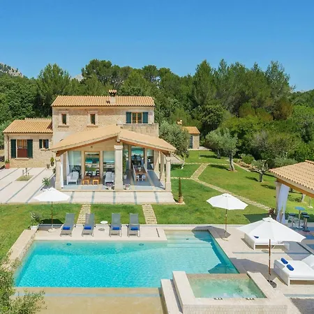 Holiday home Villa In Spain With Pool & Jacuzzi Retreat *