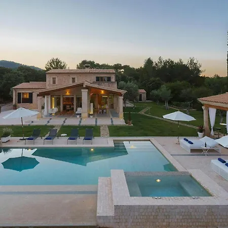 Villa In Spain With Pool & Jacuzzi Retreat Holiday home