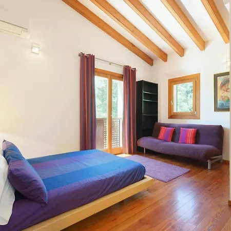 Villa In Spain With Pool & Jacuzzi Retreat Holiday home