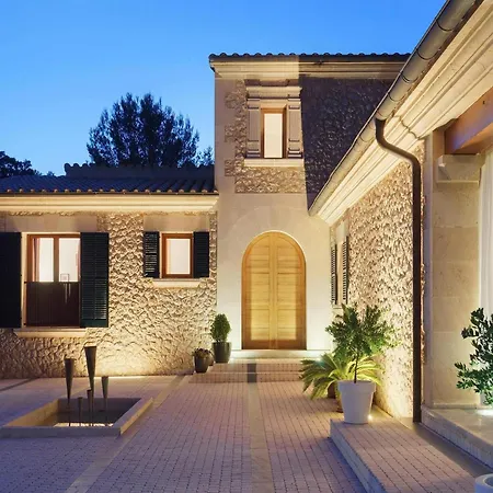 Villa In Spain With Pool & Jacuzzi Retreat * Pollenca